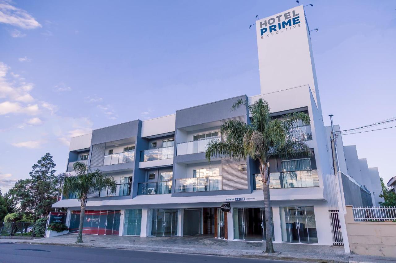 Hotel Prime Executive Campos Novos  Exteriör bild